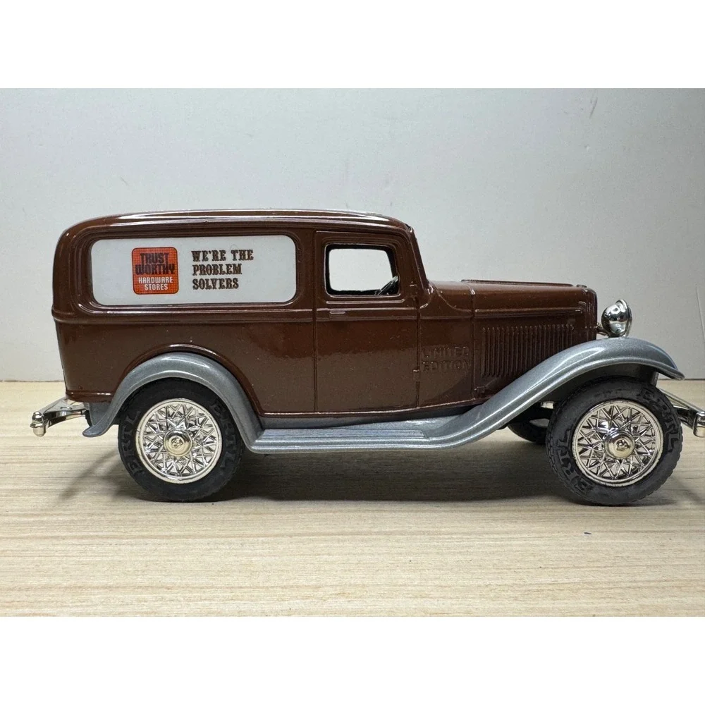 ERTL 1932 Ford Panel Delivery Truck Coin Bank Trustworthy Hardware LE